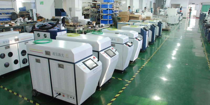 通發激光TFL-80PF<a href='http://www.93334.cn/product/2.htm' class='text_a'>光纖<a href='http://www.93334.cn' class='text_a'>激光焊接機</a></a>