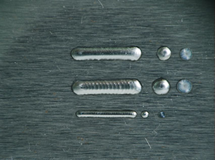 <a href='http://www.93334.cn/product/3.htm' class='text_a'>模具激光焊機</a>修復鏡面模具效果
